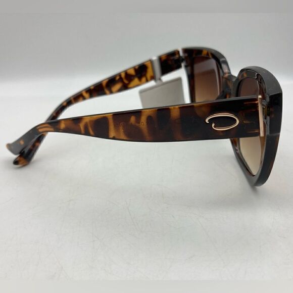 NWT Oscar de la Renta 100% UV Protection Tortoise Sunglasses 1327 215 main image 4